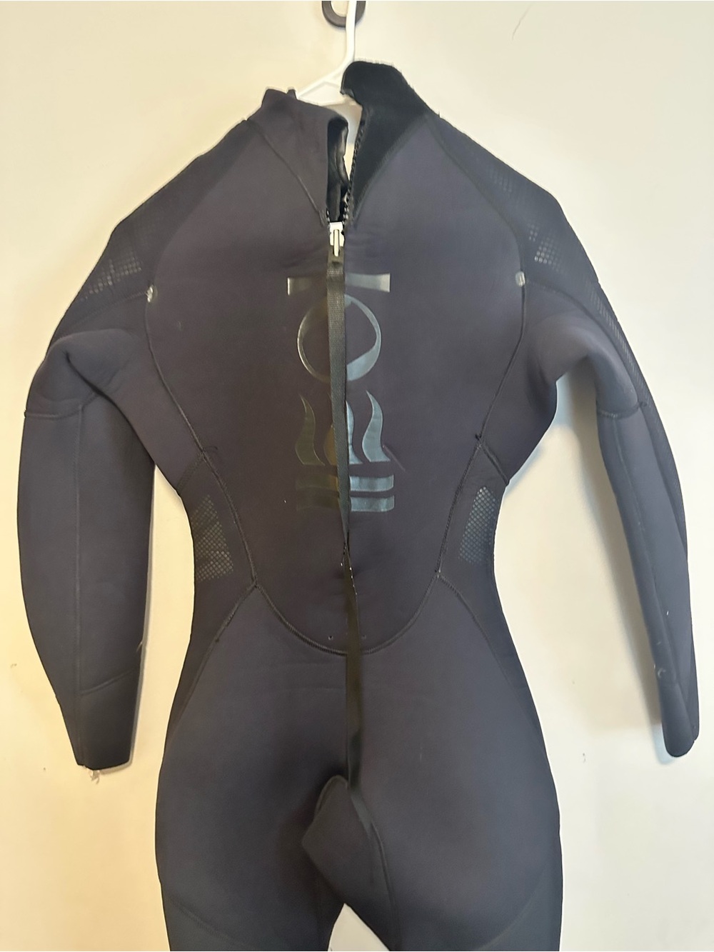 Fourth Element 7mm Women's Full-Body Wetsuit - Back-Zip Size 6S